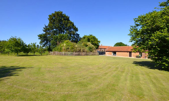 1-Brick-Kiln-Barns-lovely-holiday-barns-near-Stalham